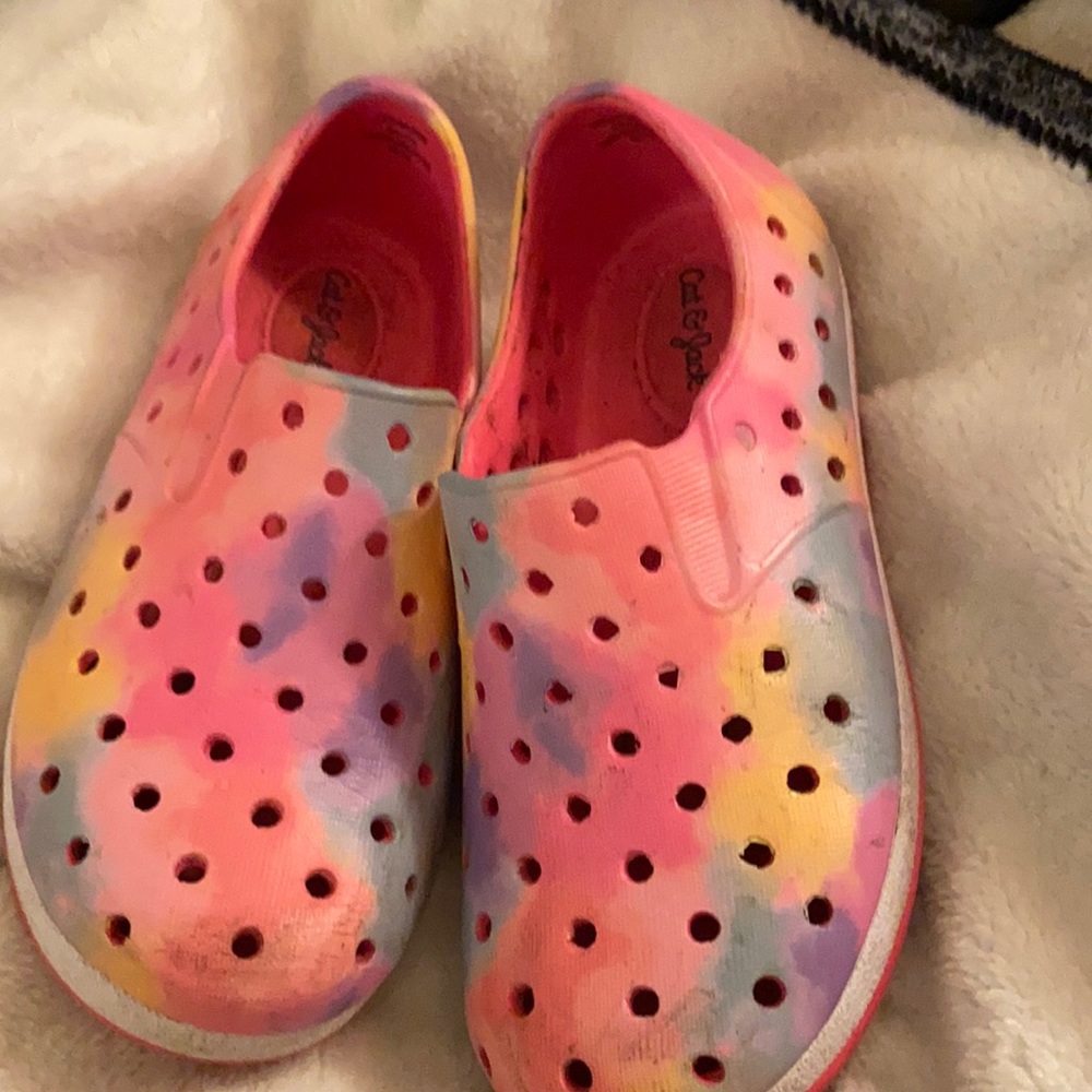Cat and Jack unicorn rainbow water shoes